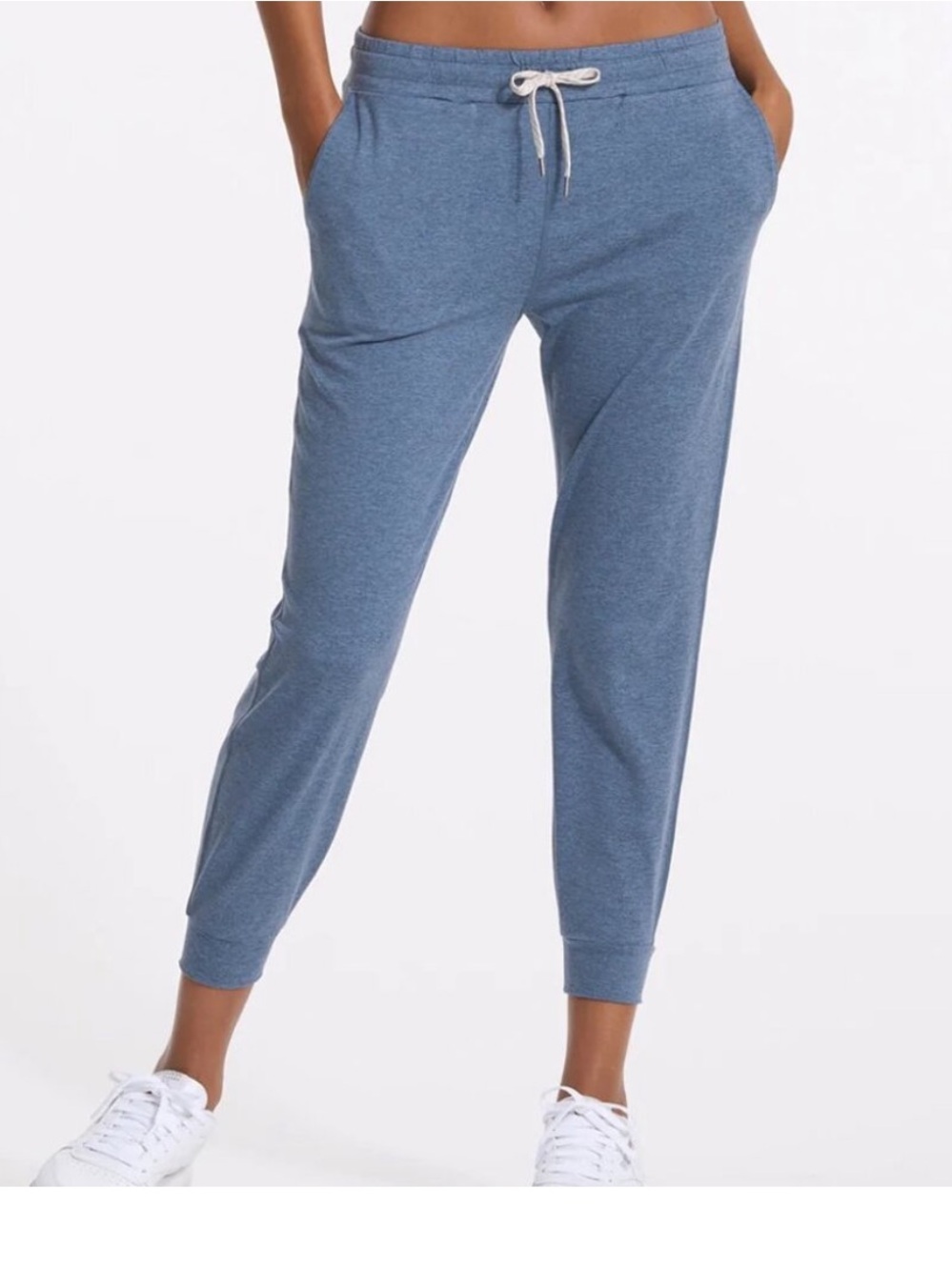 Vuori Women’s Azure Heather Blue Performance Joggers Large